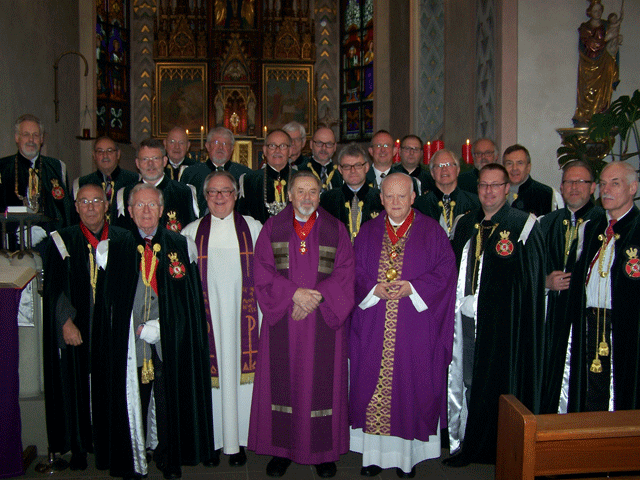 Gruppenfoto der Ordensbrüder